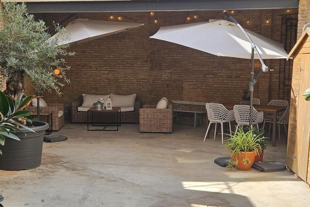 瓦伦西亚Tradicional Casa Con Patio Ruzafa公寓 外观 照片